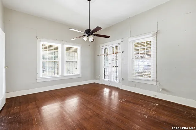 314 DEVINE ST San Antonio, TX 78210