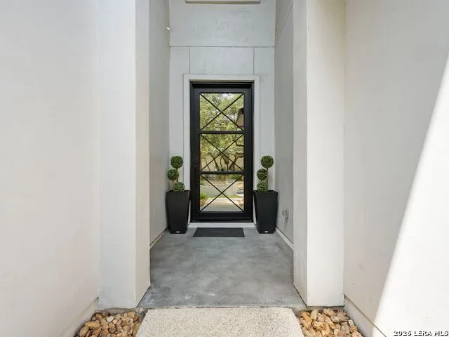 183 Westcourt Lane San Antonio, TX 78257