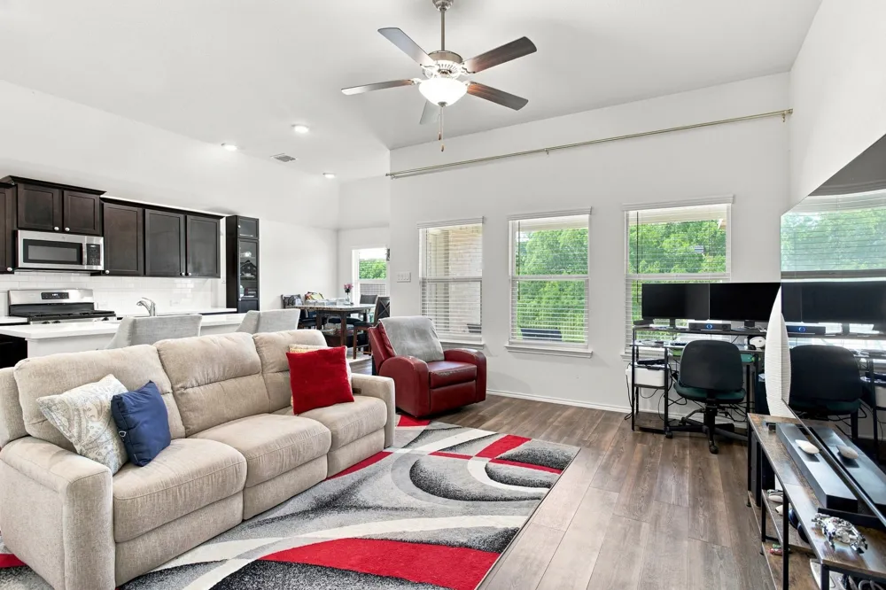 1810 Alamandine Avenue Cross Roads, TX 76227
