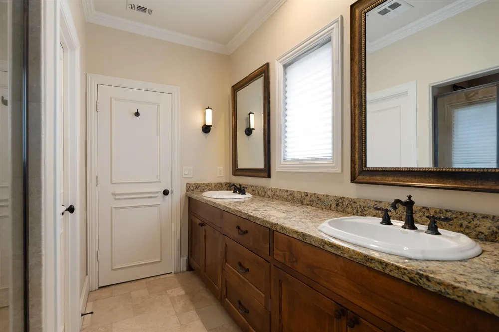 3516 Wentwood Drive University Park, TX 75225