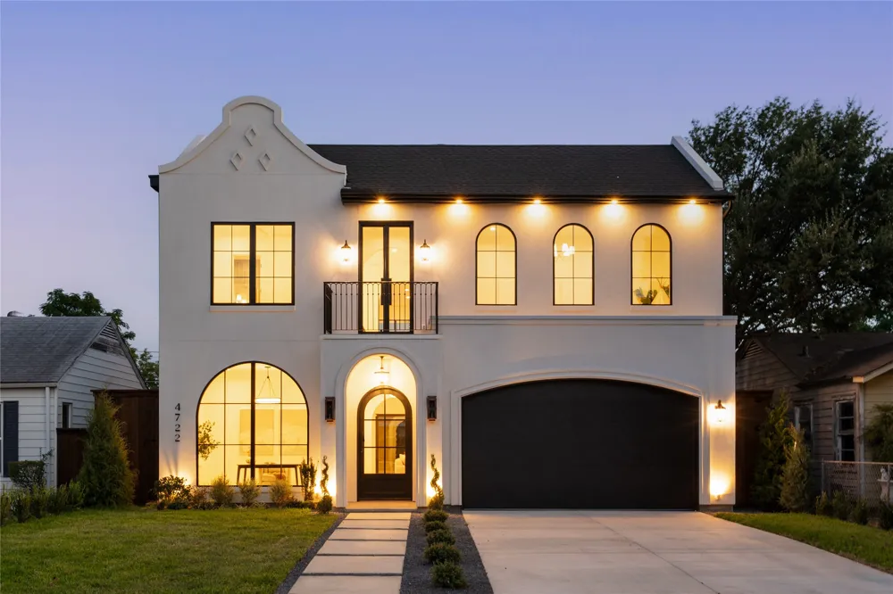 4722 Cowan Avenue Dallas, TX 75209