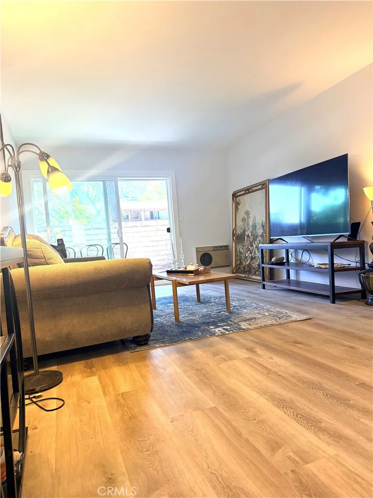 1000 MACARTHUR #93 Santa Ana, CA 92707