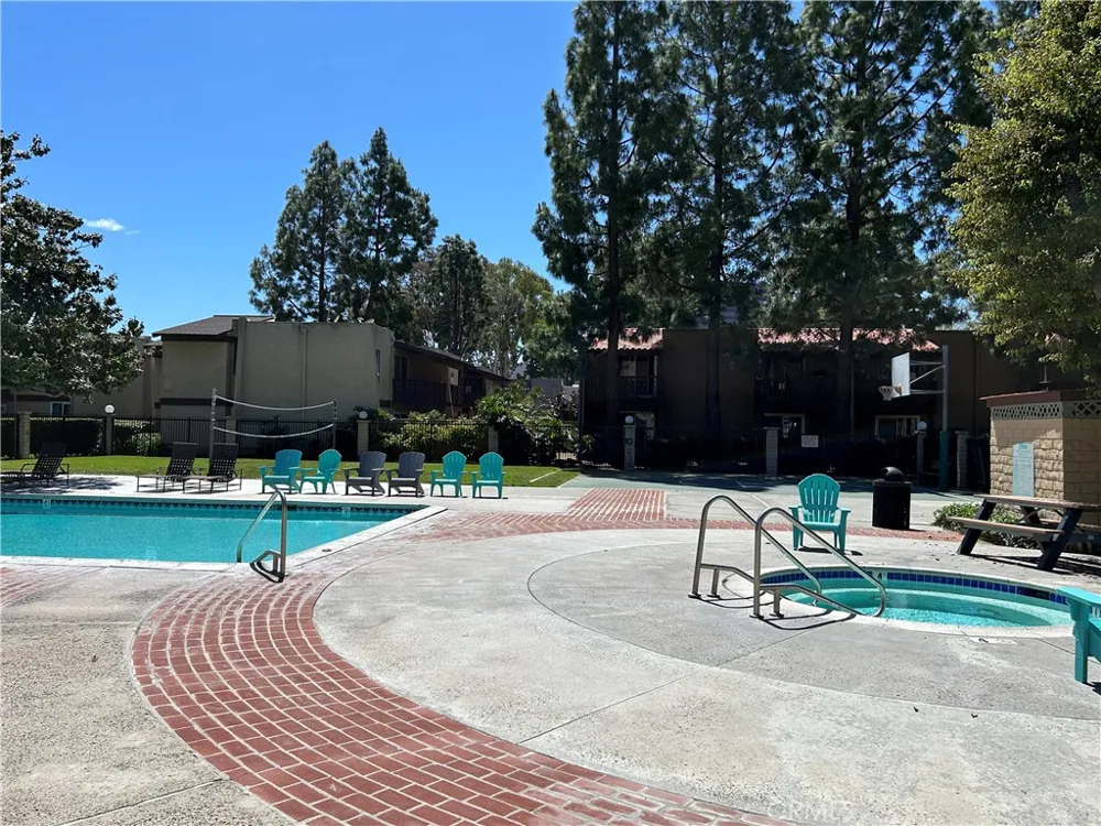 1000 MACARTHUR #93 Santa Ana, CA 92707