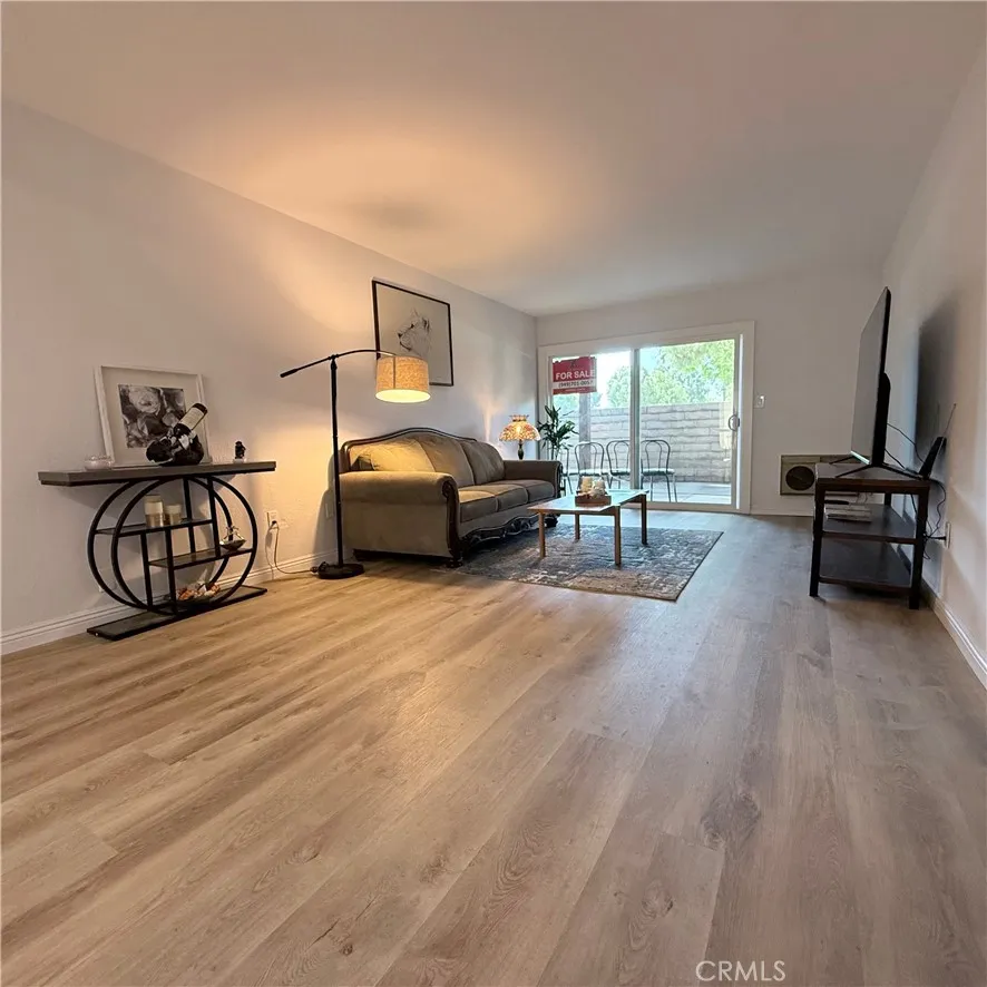 1000 MACARTHUR #93 Santa Ana, CA 92707