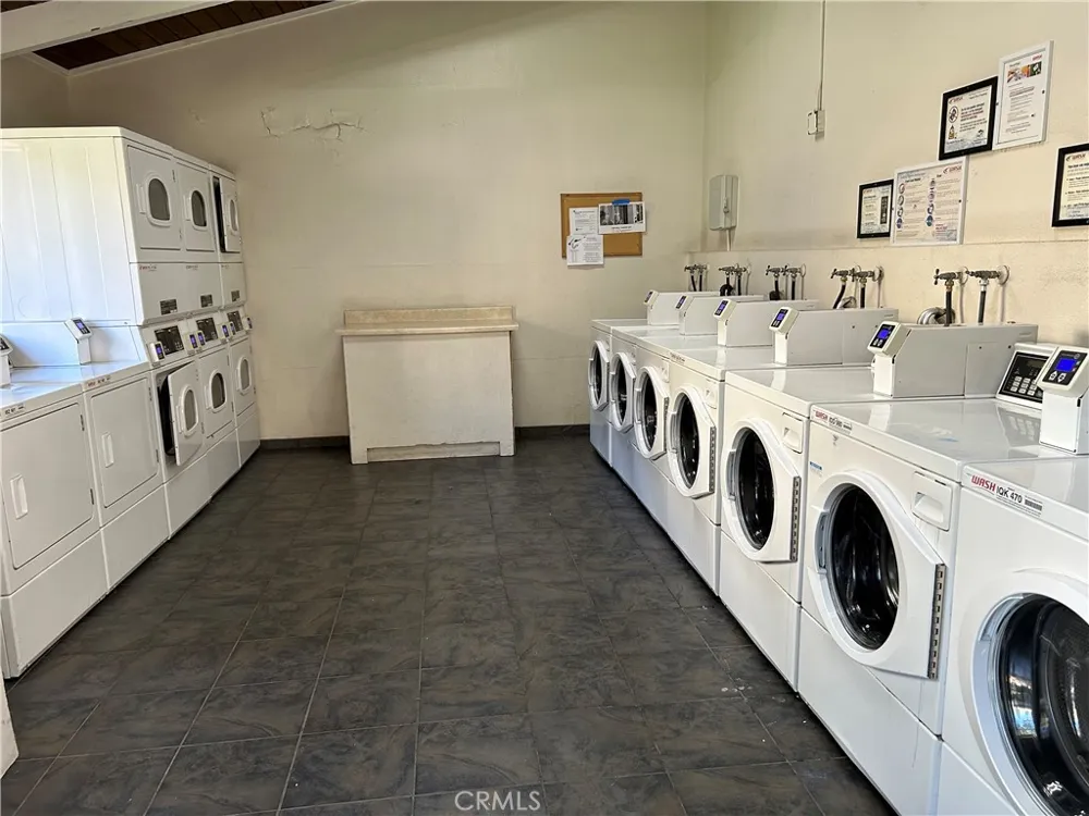 1000 MACARTHUR #93 Santa Ana, CA 92707