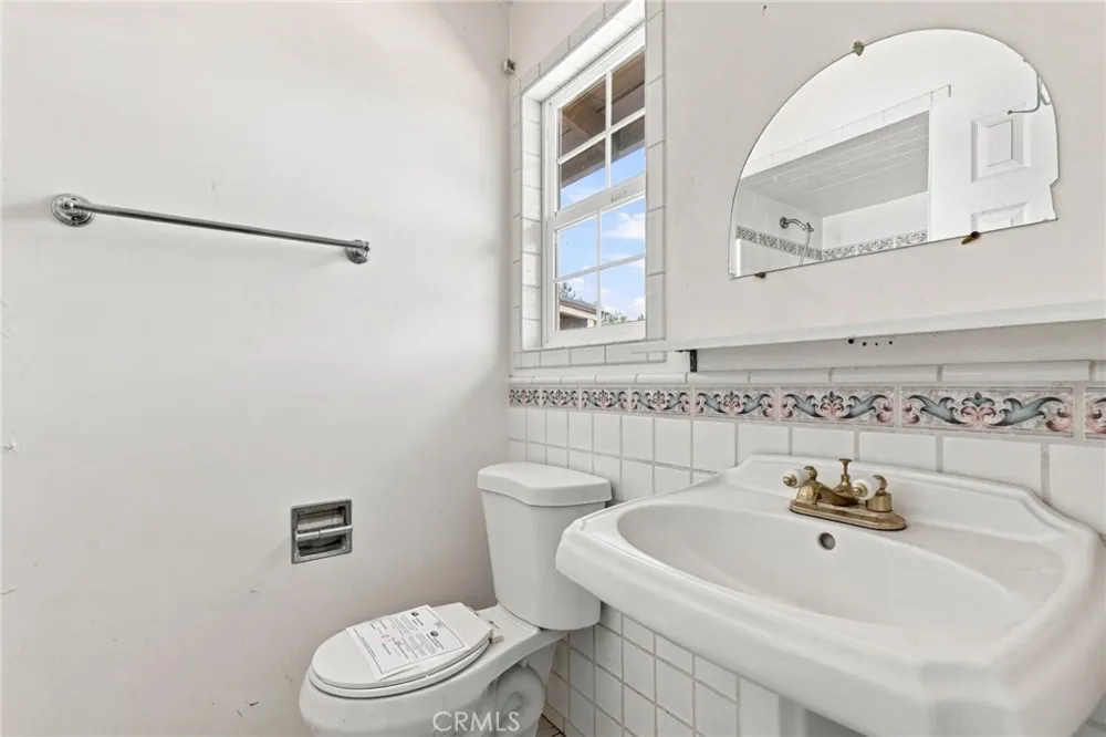 2351 Capistrano Street Yuba City, CA 95993