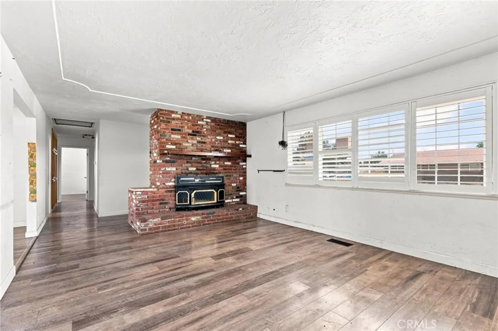 2351 Capistrano Street Yuba City, CA 95993
