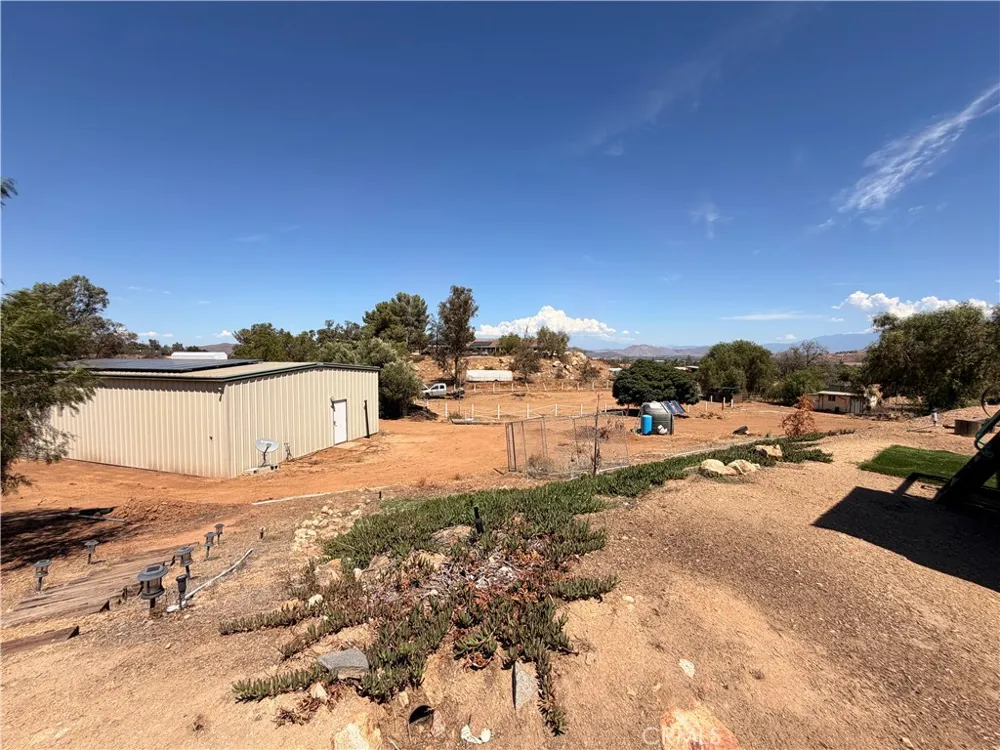 32600 Byers Menifee, CA 92584