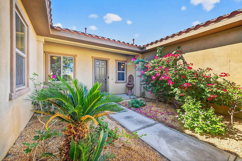 35831 Raphael Drive Palm Desert, CA 92211