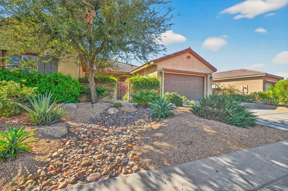 35831 Raphael Drive Palm Desert, CA 92211