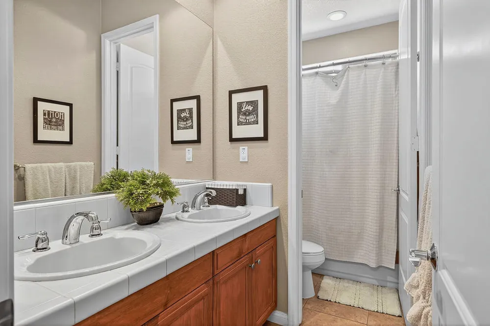 35831 Raphael Drive Palm Desert, CA 92211
