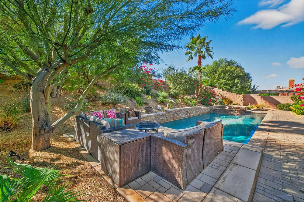 35831 Raphael Drive Palm Desert, CA 92211