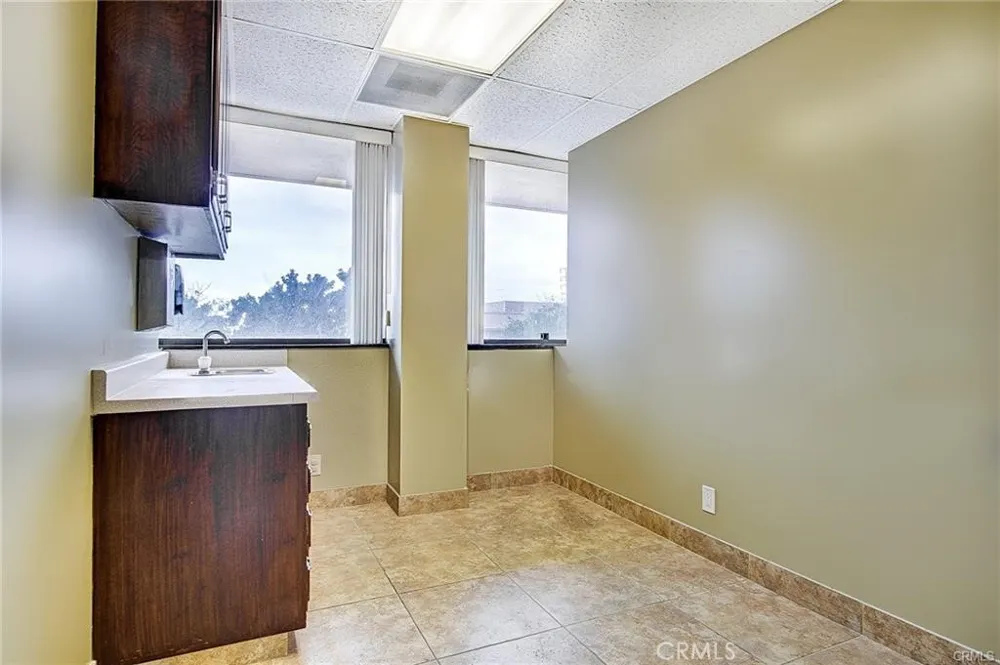 3356 W Ball Anaheim, CA 92804