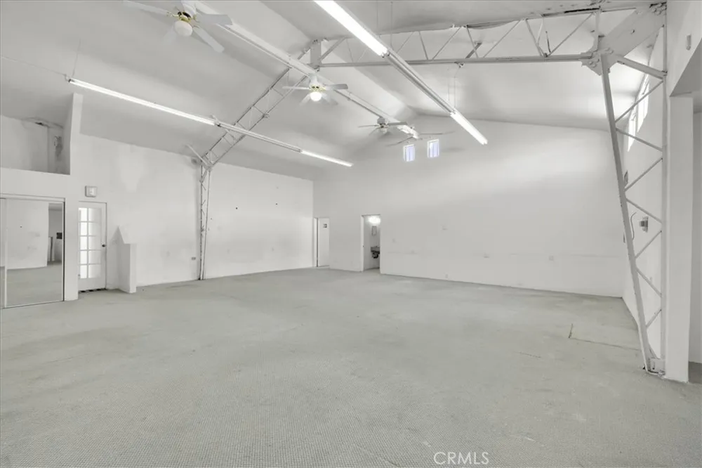 56166 Handley Yucca Valley, CA 92284
