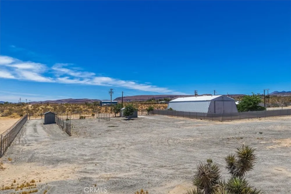 56166 Handley Yucca Valley, CA 92284