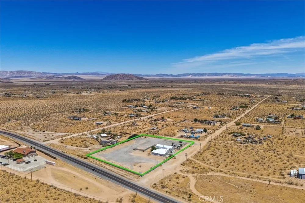 56166 Handley Yucca Valley, CA 92284