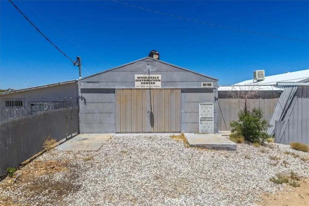 56166 Handley Yucca Valley, CA 92284
