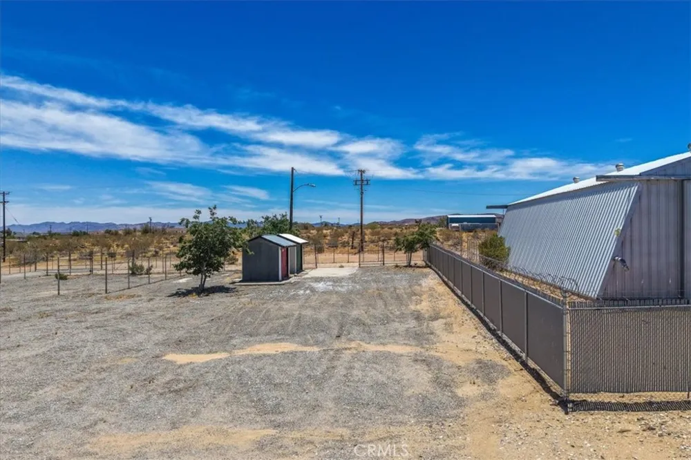 56166 Handley Yucca Valley, CA 92284