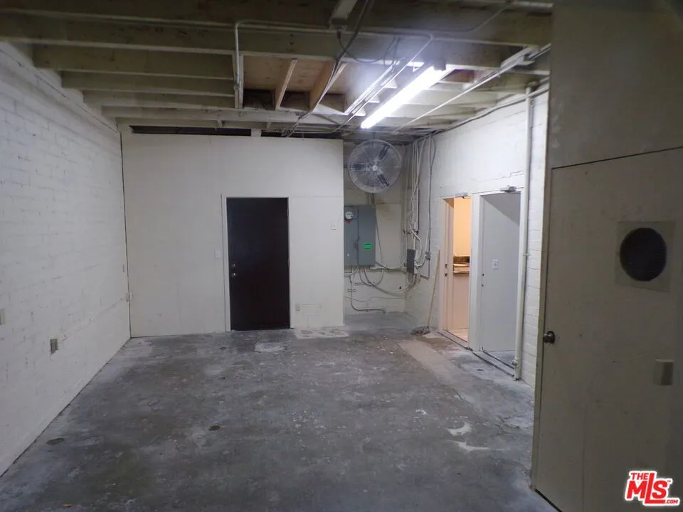 Address Not Shown San Fernando, CA 91340