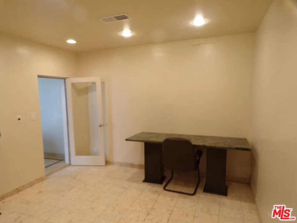 Address Not Shown San Fernando, CA 91340