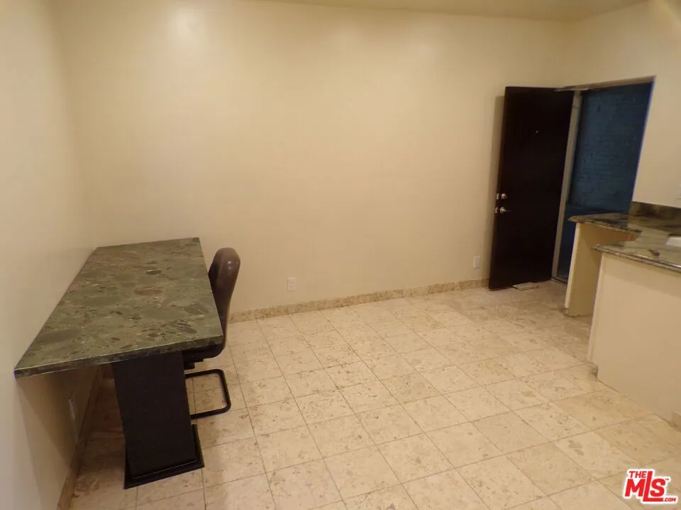 Address Not Shown San Fernando, CA 91340