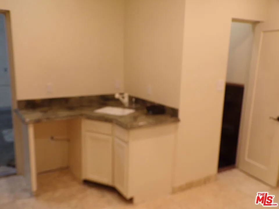 Address Not Shown San Fernando, CA 91340