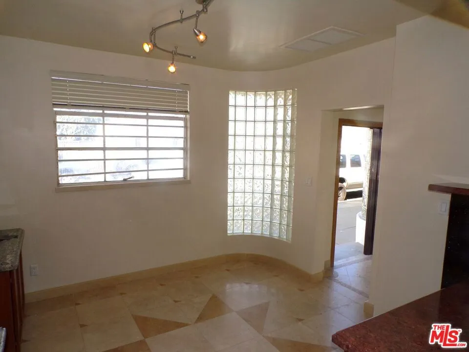 Address Not Shown San Fernando, CA 91340