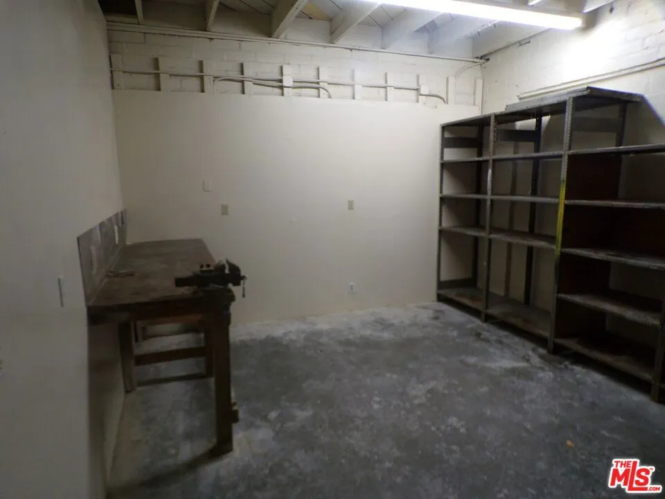 Address Not Shown San Fernando, CA 91340