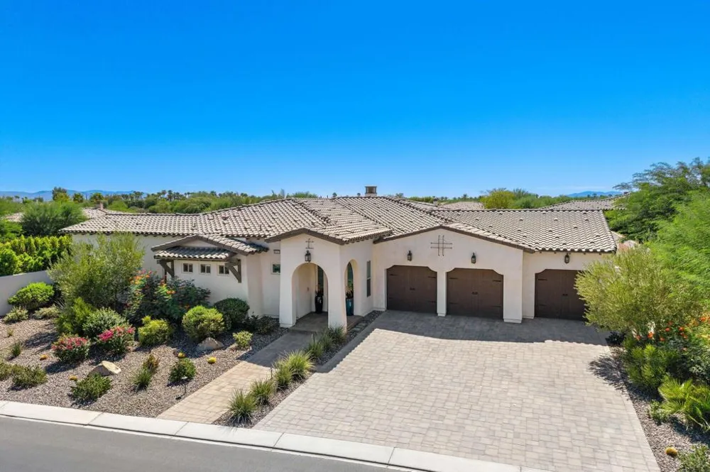 81517 Merv Griffin Way La Quinta, CA 92253