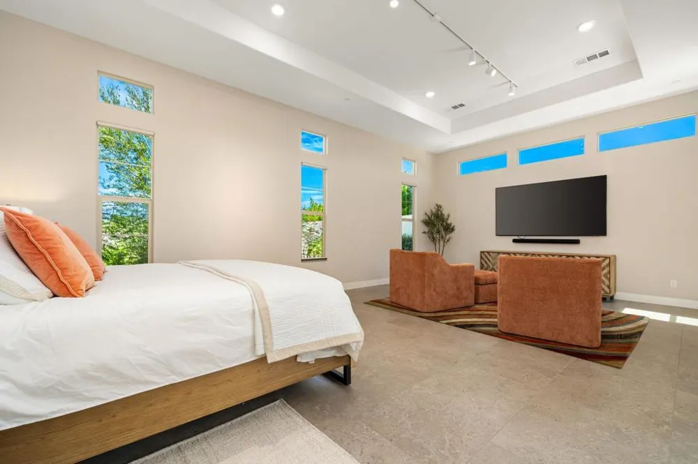81517 Merv Griffin Way La Quinta, CA 92253