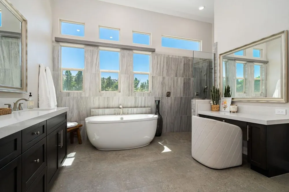 81517 Merv Griffin Way La Quinta, CA 92253