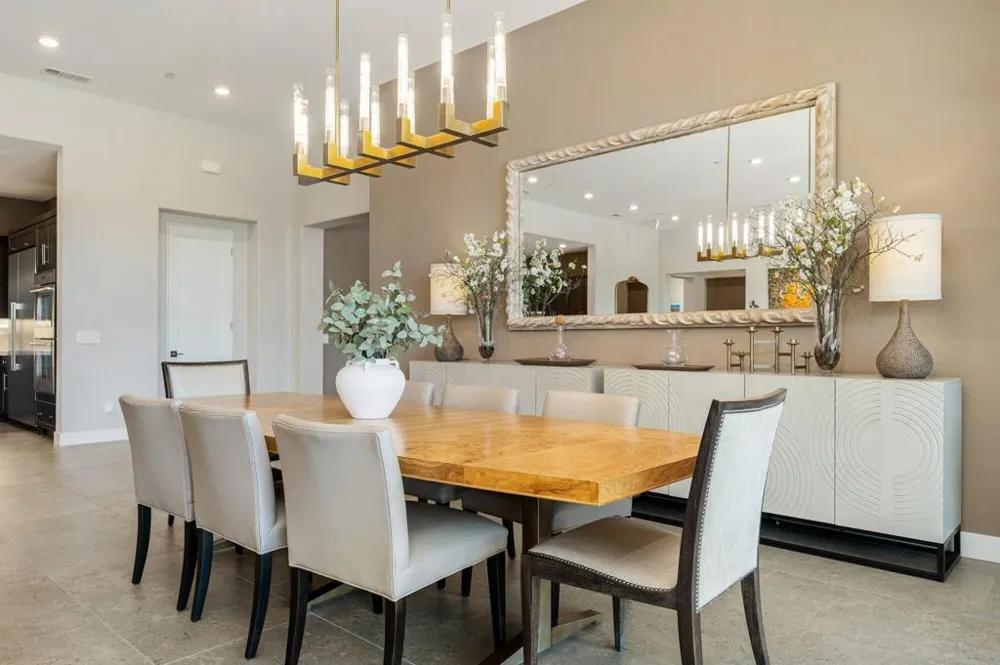 81517 Merv Griffin Way La Quinta, CA 92253
