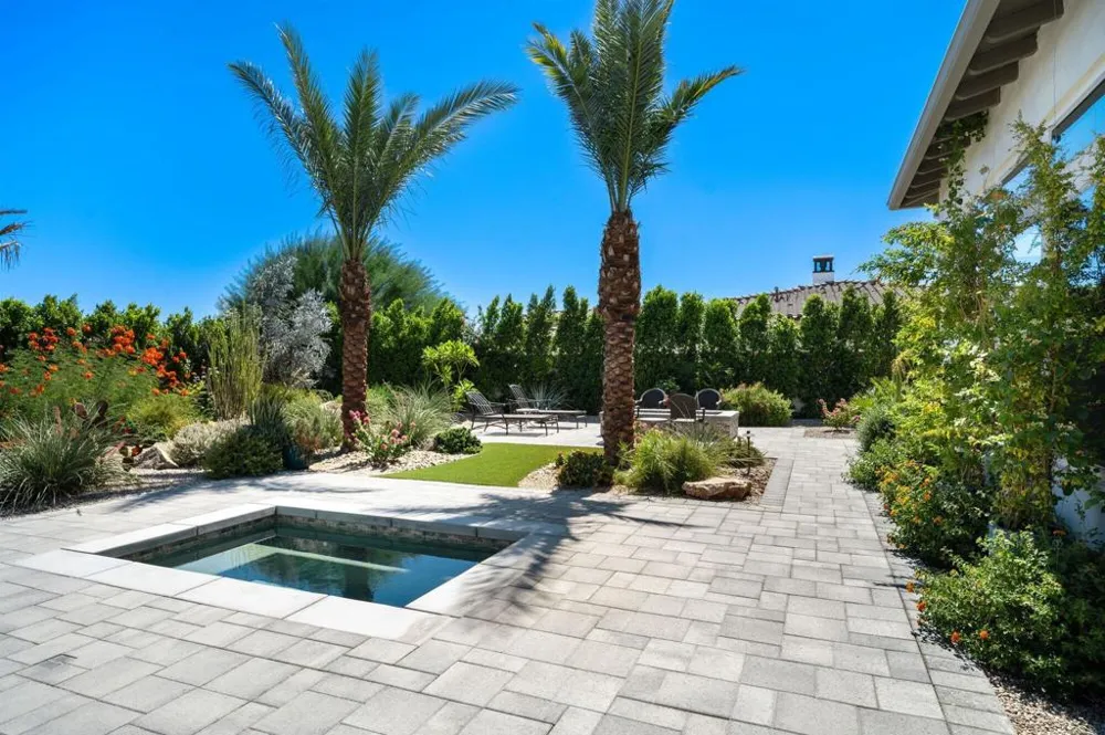 81517 Merv Griffin Way La Quinta, CA 92253