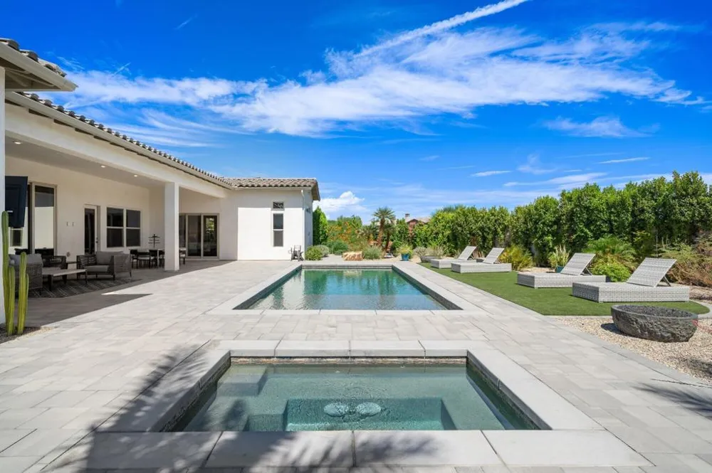 81517 Merv Griffin Way La Quinta, CA 92253