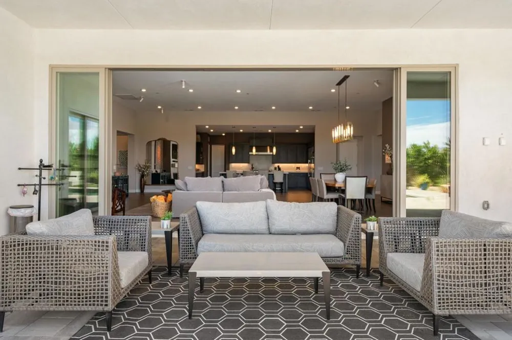 81517 Merv Griffin Way La Quinta, CA 92253