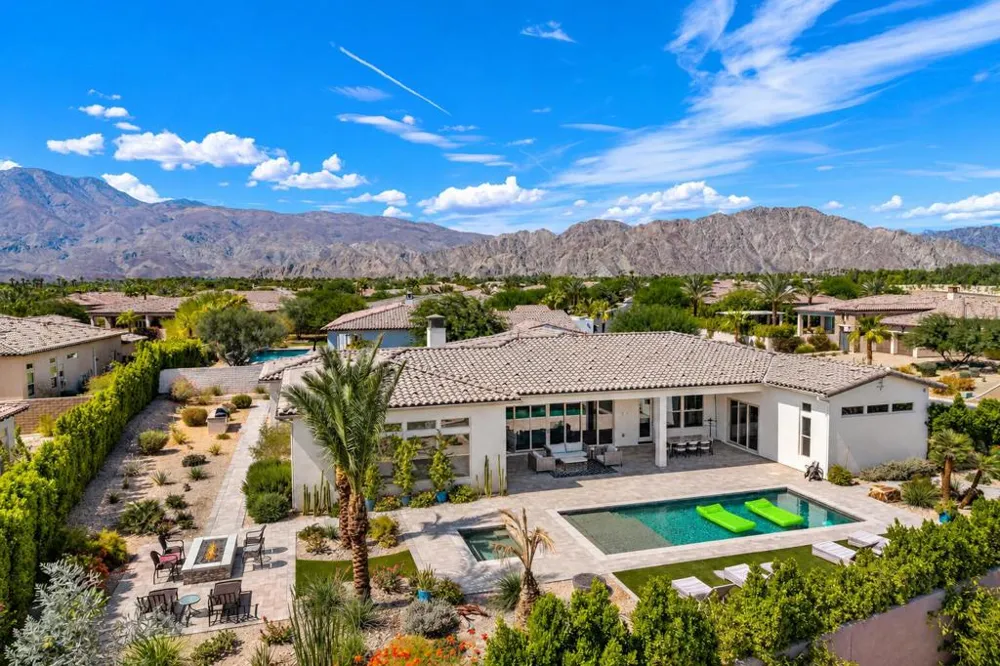81517 Merv Griffin Way La Quinta, CA 92253