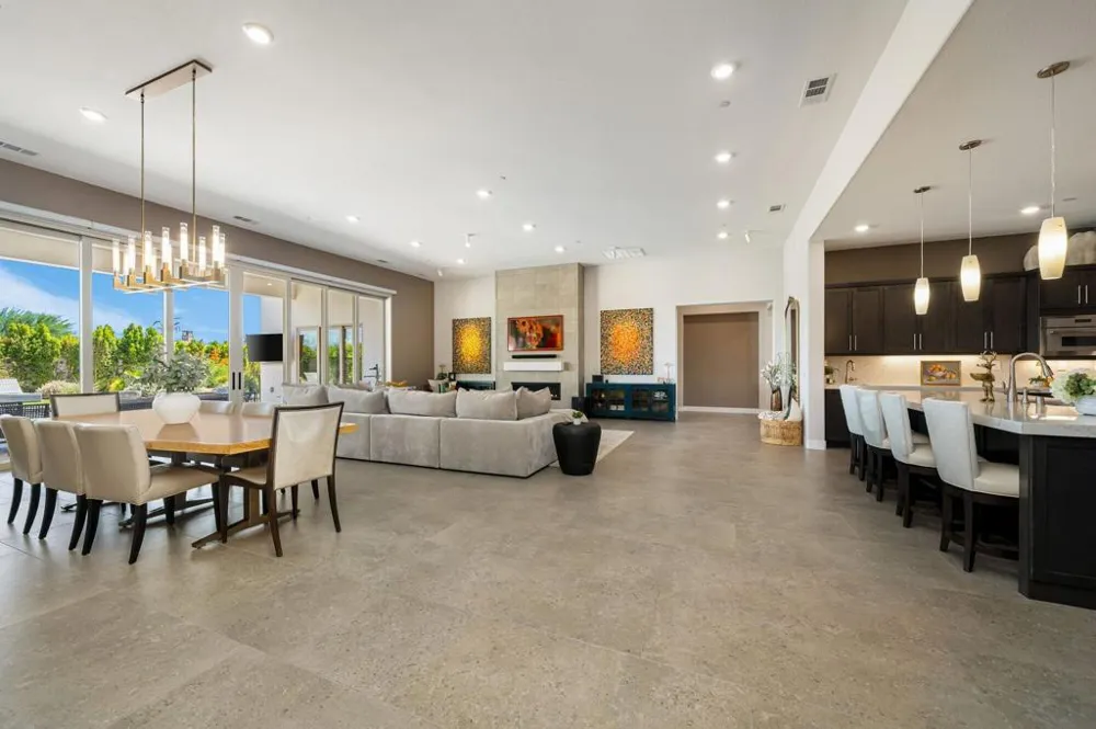81517 Merv Griffin Way La Quinta, CA 92253