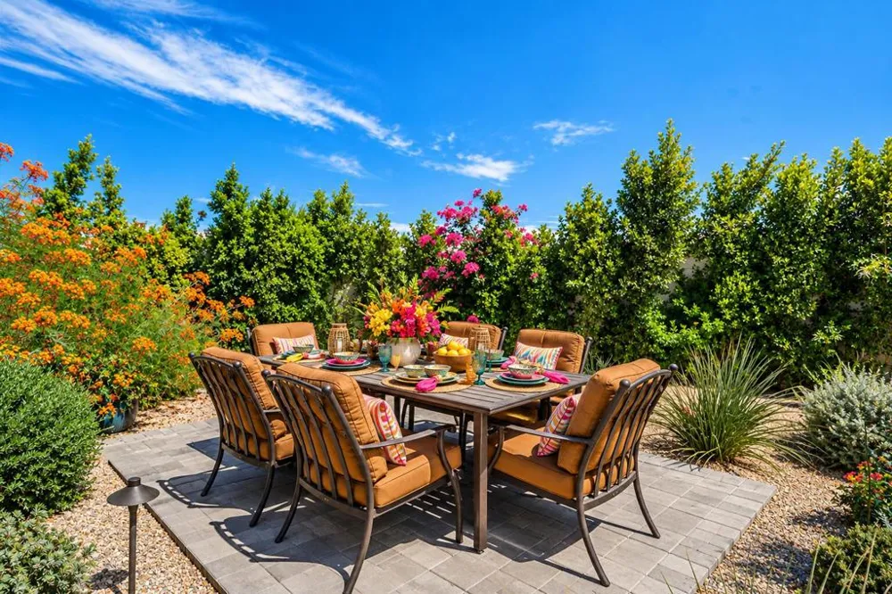 81517 Merv Griffin Way La Quinta, CA 92253