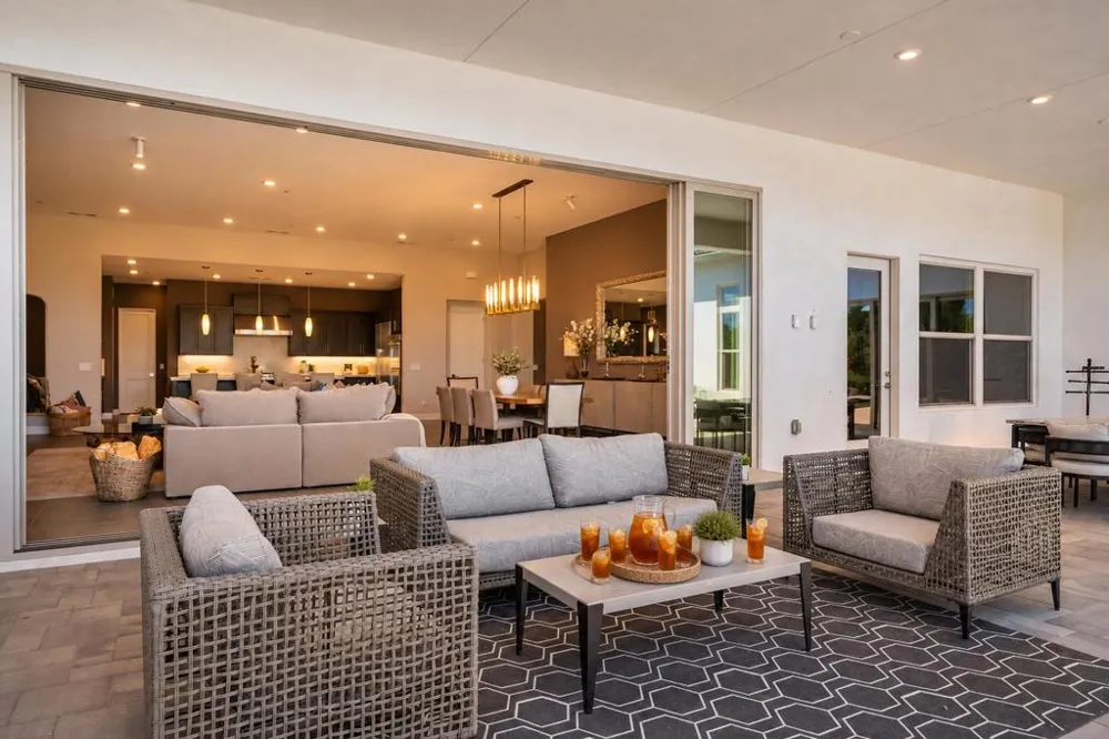 81517 Merv Griffin Way La Quinta, CA 92253