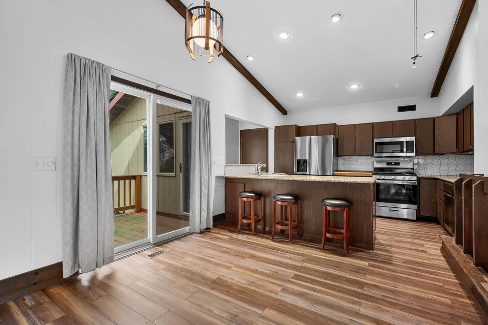 4038 Heights Lane Kalamazoo, MI 49008