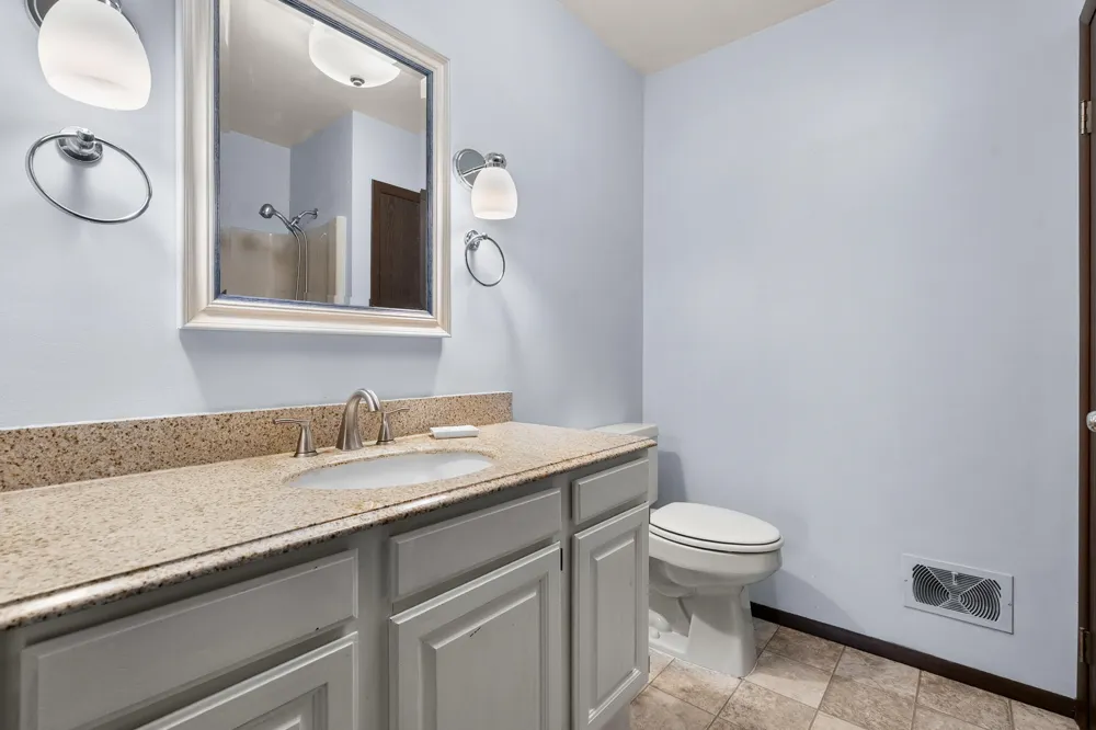 4038 Heights Lane Kalamazoo, MI 49008