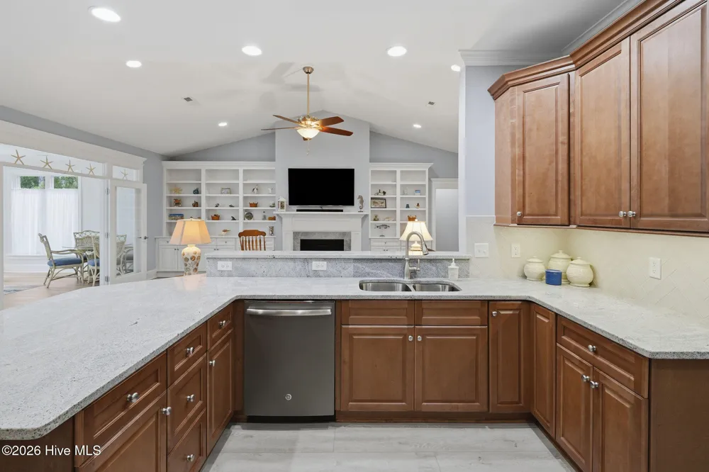 3608 Gleneagle Drive Southport, NC 28461