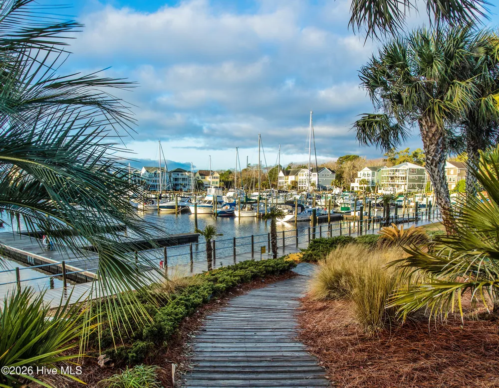 3608 Gleneagle Drive Southport, NC 28461