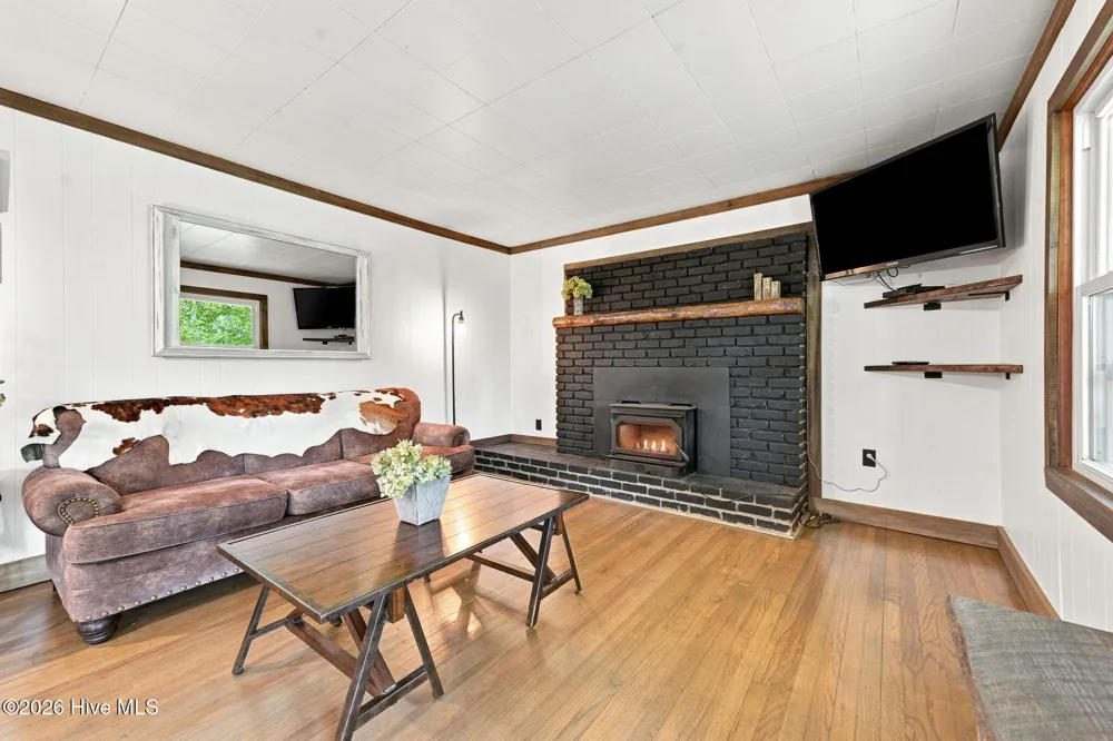 1306 Hot House Road Hayesville, NC 28904