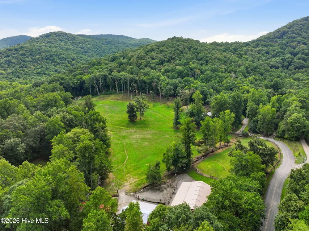 1306 Hot House Road Hayesville, NC 28904