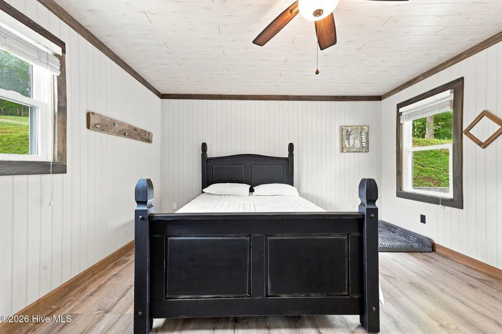 1306 Hot House Road Hayesville, NC 28904