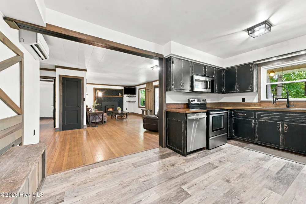 1306 Hot House Road Hayesville, NC 28904