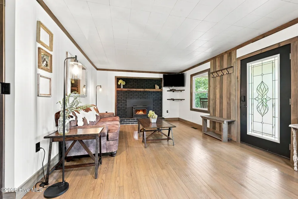 1306 Hot House Road Hayesville, NC 28904