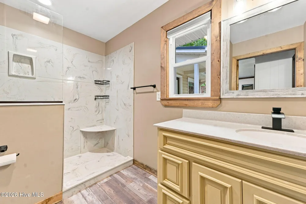 1306 Hot House Road Hayesville, NC 28904
