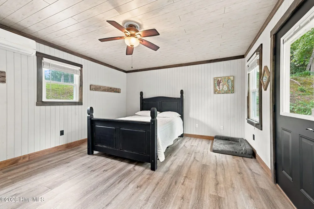 1306 Hot House Road Hayesville, NC 28904
